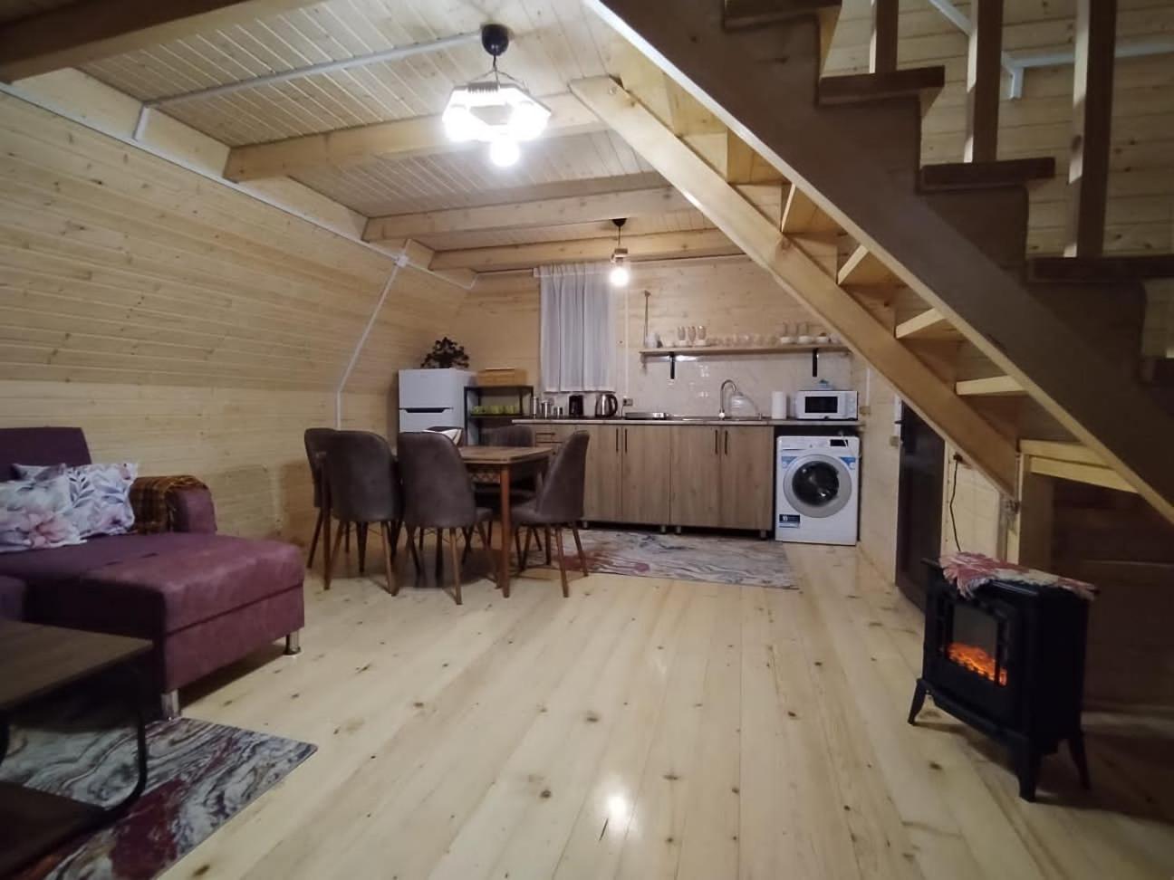Guesthouse Venera 梅斯蒂亚 外观 照片