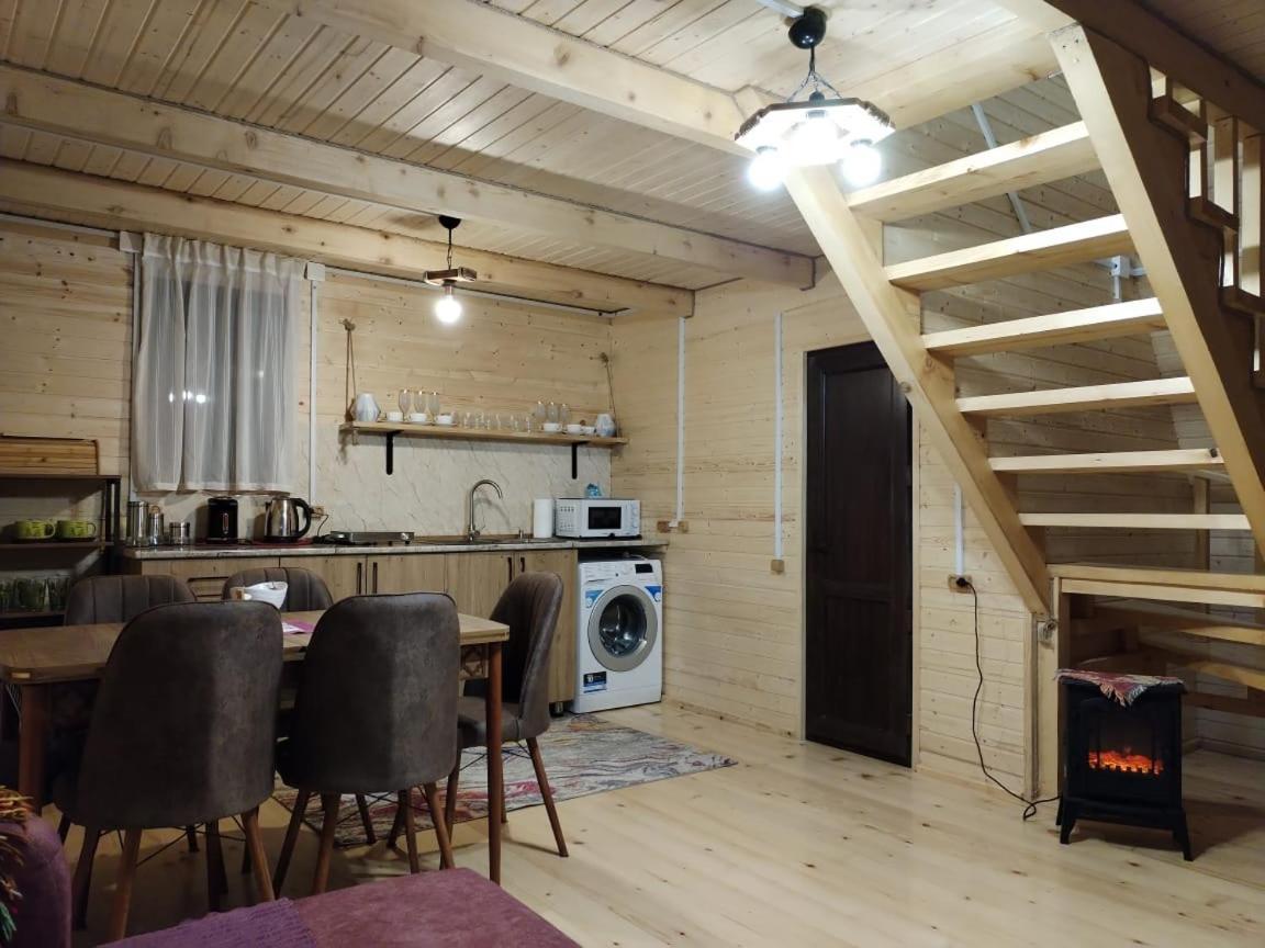 Guesthouse Venera 梅斯蒂亚 外观 照片